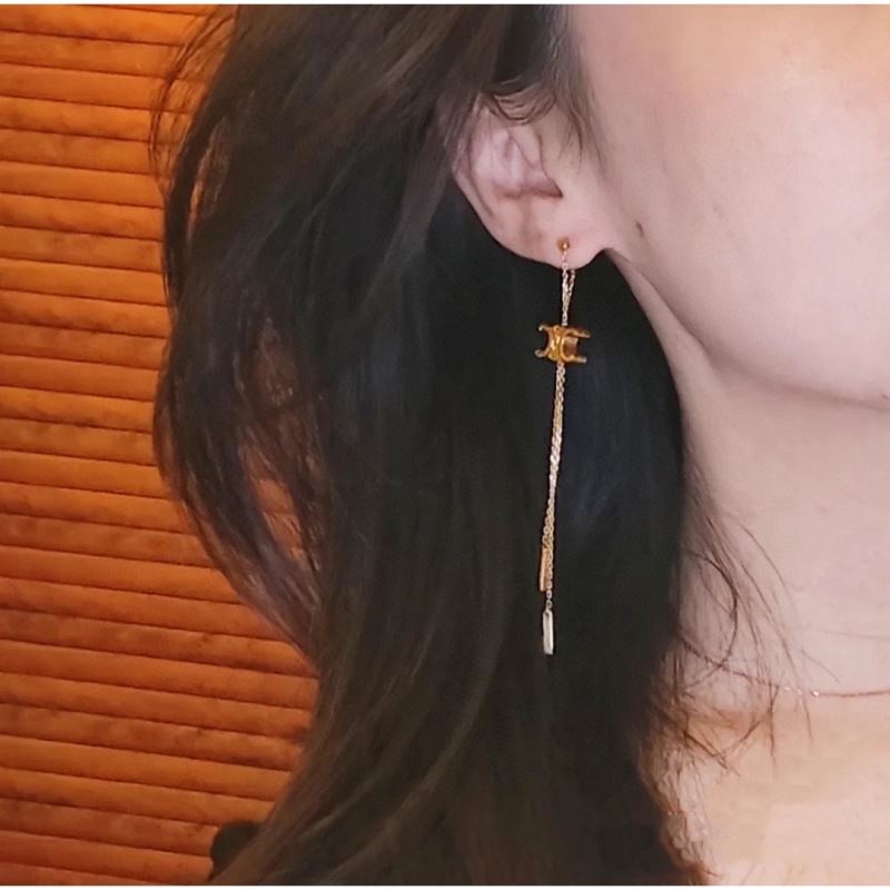 Ce**e earrings